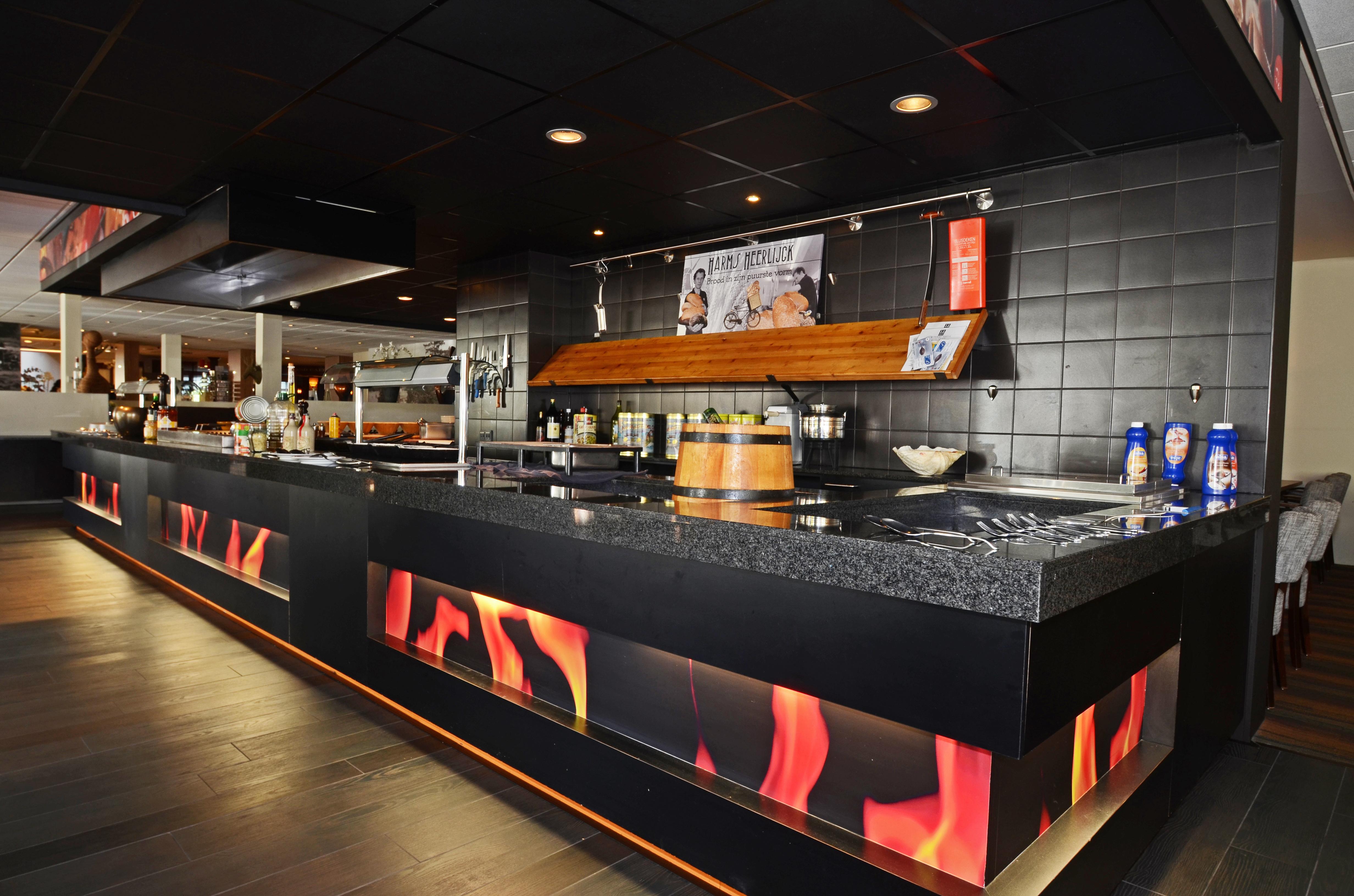 Fletcher Hotel - Restaurant De Zeegser Duinen Экстерьер фото